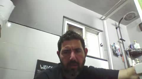 Snapshot of windowpane5 chatting on February 15, 1:27 pm windowpane online show from February 15, 1:27 pm