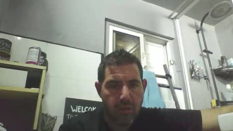 Snapshot of windowpane5 chatting on September 21, 4:22 pm windowpane online show from September 21, 4:22 pm