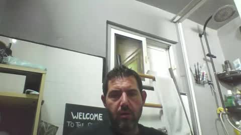 Snapshot of windowpane5 chatting on October 2, 9:57 pm windowpane online show from October 2, 9:57 pm