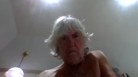 Gundja  Man online show from March 2, 12:34 pm