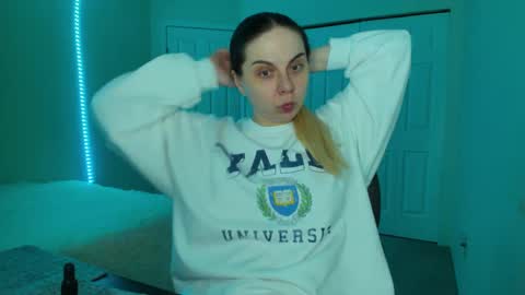 Winter Miracle online show from February 22, 1:00 am