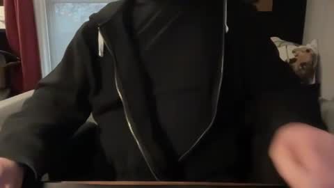 Snapshot of wintyr chatting on December 16, 9:09 pm wintyr online show from December 16, 9:09 pm