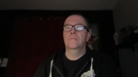 Snapshot of wintyr chatting on March 6, 10:52 am wintyr online show from March 6, 10:52 am