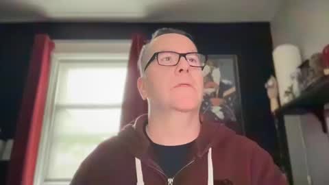 Snapshot of wintyr chatting on October 19, 3:49 pm wintyr online show from October 19, 3:49 pm