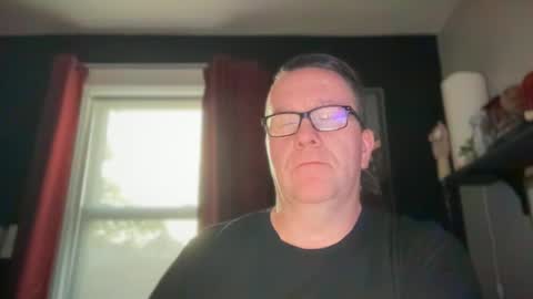 Snapshot of wintyr chatting on September 18, 10:36 pm wintyr online show from September 18, 10:36 pm