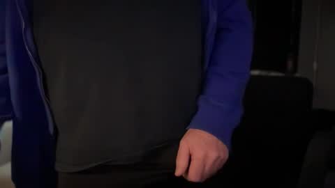 Snapshot of wintyr chatting on October 22, 6:09 pm wintyr online show from October 22, 6:09 pm