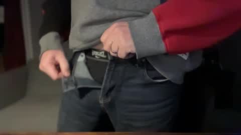 Snapshot of wintyr chatting on March 2, 2:19 am wintyr online show from March 2, 2:19 am