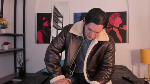 Wiston online show from April 28, 1:26 pm