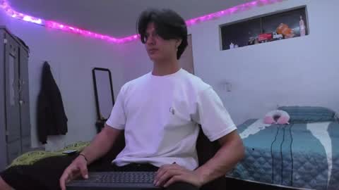 Ken online show from April 3, 7:37 am