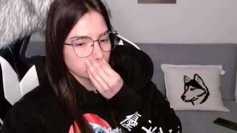 Alex online show from October 24, 4:35 am