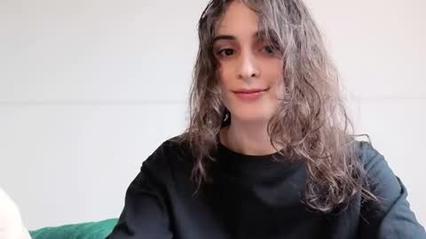 Stia online show from March 8, 1:37 pm