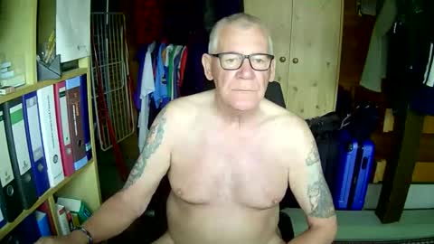Always Horny online show from June 2, 11:01 am