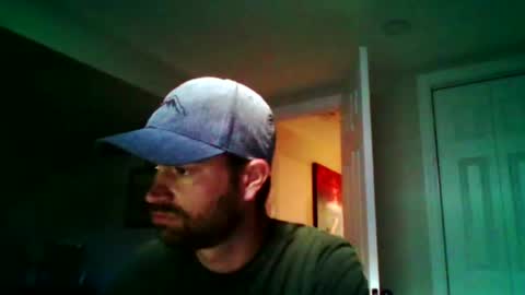 woodeee77 online show from September 16, 6:55 pm