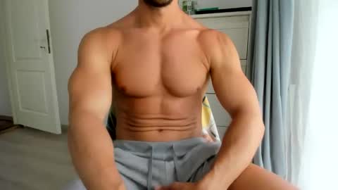 Wolfie online show from June 8, 11:11 am