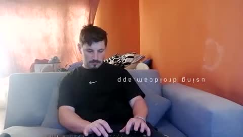 worschat online show from July 19, 11:46 am