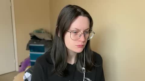 Lucina online show from January 17, 3:22 pm