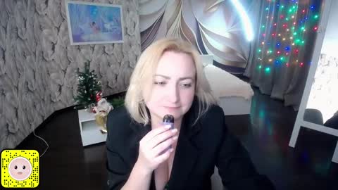 wow_co online show from January 3, 9:26 pm