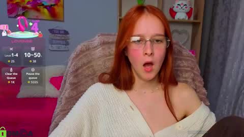 wow_emma_ online show from March 17, 2:11 pm