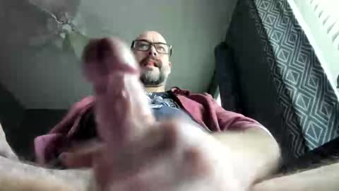 wowsah online show from October 23, 4:30 pm