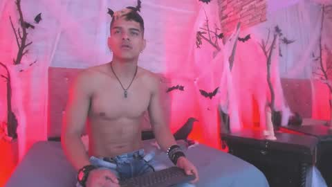 wyatt online show from October 14, 12:19 pm