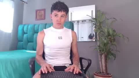 Snapshot of wyatt_444 chatting on January 23, 7:51 pm wyatt online show from January 23, 7:51 pm