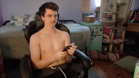 Wyatt online show from October 17, 6:23 pm