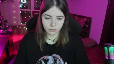 LOVE NERDS ONLY online show from January 15, 3:26 am