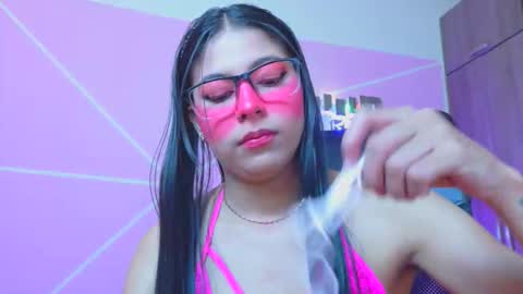 XALLYSONX online show from April 4, 11:39 am