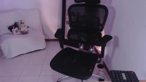 xambar_22x online show from April 22, 4:03 pm