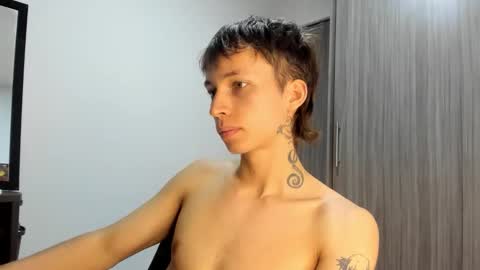 Xam online show from March 21, 2:39 am