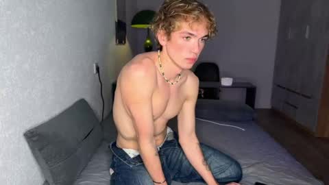 Xavier  PVT open  online show from April 18, 7:07 pm