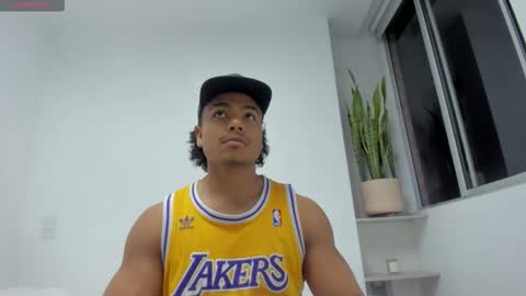 Xavier online show from December 17, 12:50 am