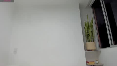 Xavier online show from April 3, 1:01 am