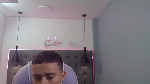 xavii_18_ online show from March 11, 3:45 pm