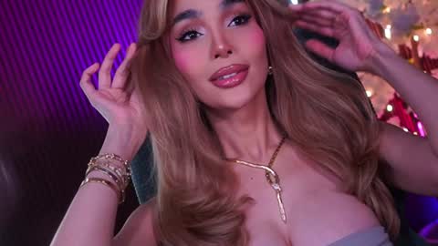 Anne online show from February 3, 2:53 am