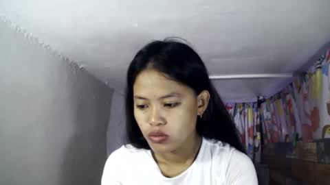 xgurlxlaloox online show from June 9, 1:28 am