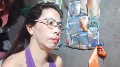 xhotskinny69x online show from December 15, 7:26 am