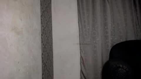 ximlopexx online show from April 24, 2:35 am