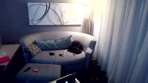 The 1 and only online show from March 1, 5:44 am