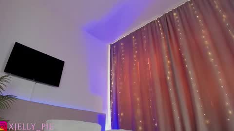 Charisma online show from March 17, 2:00 pm