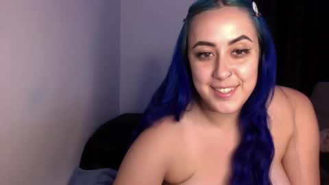 Miss K online show from November 13, 9:23 am