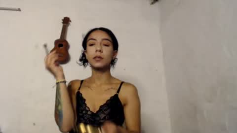 xoxo_natix online show from July 14, 5:45 am