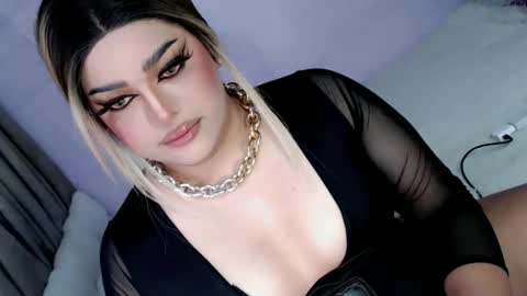 xsabbylicious69 online show from April 21, 1:42 am