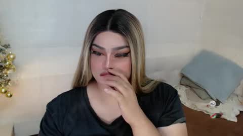 xsabbylicious69 online show from November 12, 5:10 am