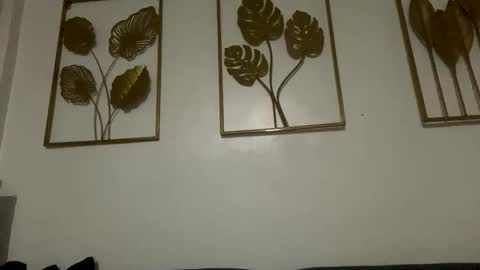 Scarlet online show from February 27, 4:10 pm