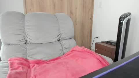 Hellen Sofia instagram hellen5546 online show from April 22, 2:13 pm