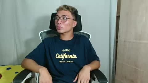 Marjune online show from December 5, 10:39 am