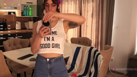 FrancyStepmom and YStepson    INTERESTED IN A GIRL-GIRL COLLABORATION  TEXT ME HERE  or INSTAGRAM online show from March 14, 12:42 pm