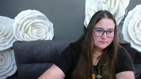 Snapshot of xx_daniella_xx chatting on October 13, 10:17 am xx daniella xx online show from October 13, 10:17 am