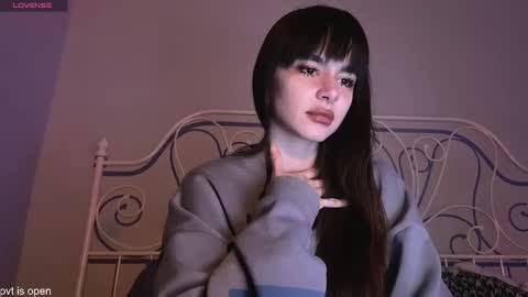 Lily online show from January 17, 4:00 am